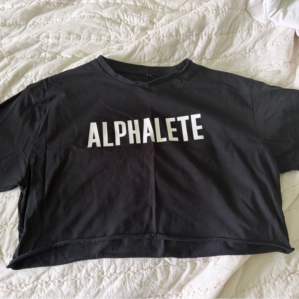 Alphalete top